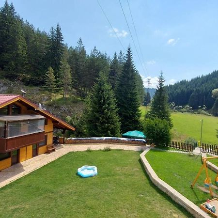 Guest House Chobaka Trigrad Esterno foto
