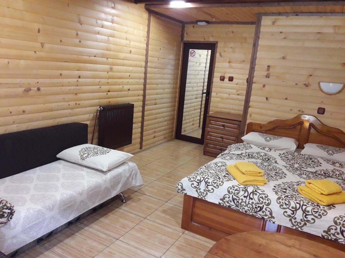 Guest House Chobaka Trigrad Esterno foto