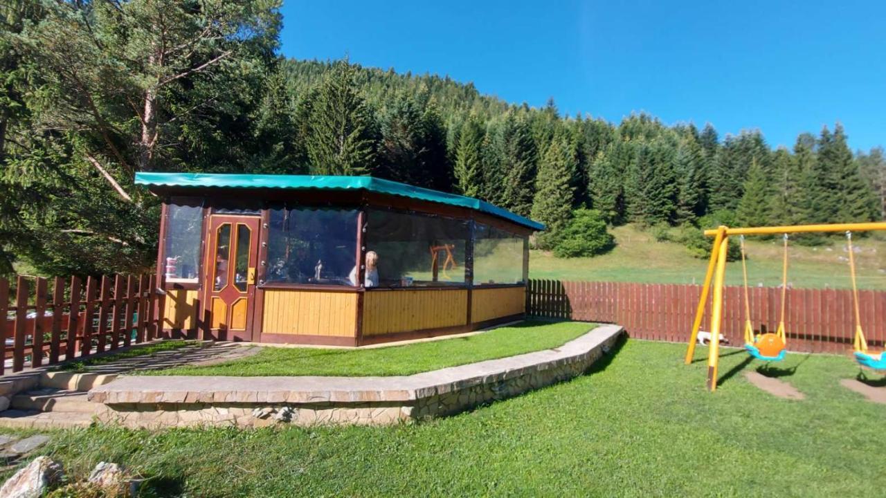 Guest House Chobaka Trigrad Esterno foto